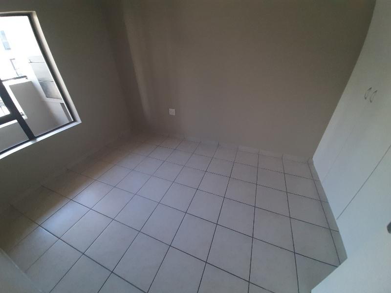 To Let 2 Bedroom Property for Rent in Burgundy Estate Western Cape